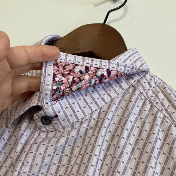Robert Graham Dress Shirt Mens XL Classic Fit Pink Purple Flip Cuff Floral - Picture 5 of 15